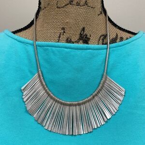 Stella & Dot essential fringe silver collar statement‎ necklace